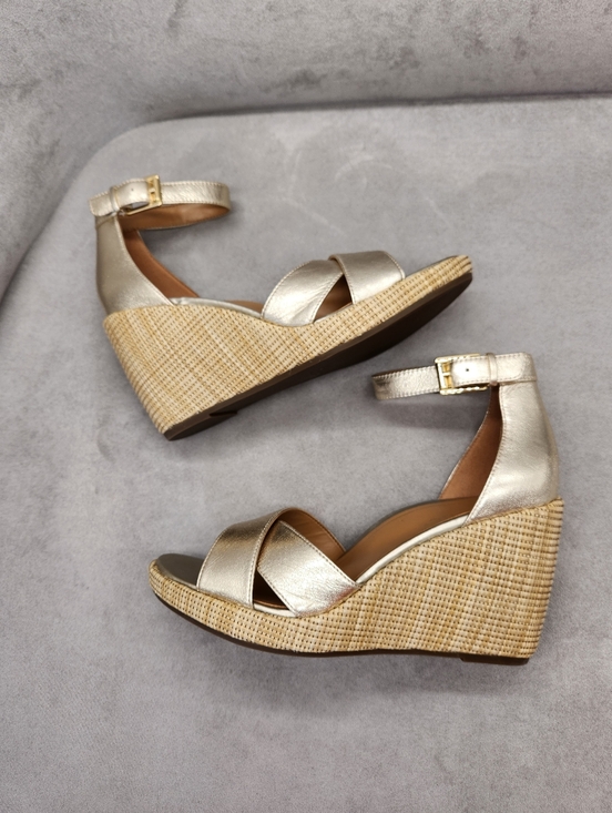 Vionic Shoes - Vionic Wedge Sandals 10 Gold Leather Marina Arch Support Platform Boho New $140